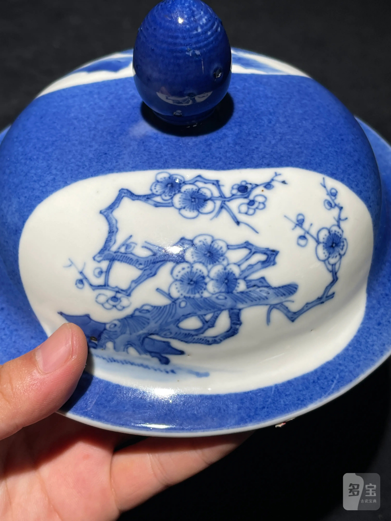 清晚期 洒蓝开光青花山水纹盖罐 - 图17